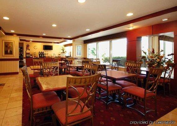 Quality Inn Milwaukee- Brookfield Restaurang bild